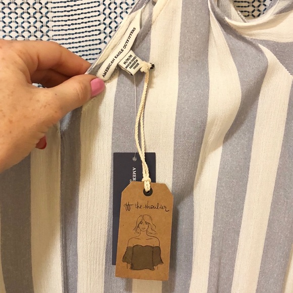 American Eagle Romper - Picture 2 of 4